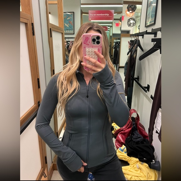 LULULEMON define jacket - Picture 2 of 5